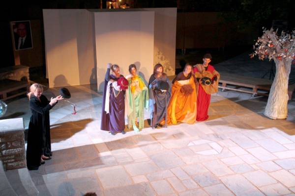 “Η Πούλια κι ο Αυγερινός" στο θέατρο του Διαβολιτσίου