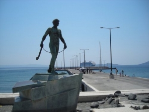 Ερώτηση ΣΥΡΙΖΑ για τα προβλήματα στον κόλπο Βατίκων