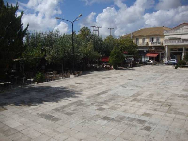 Σύμβαση για επισκευή του κτηρίου Μπάρκα στη Χώρα