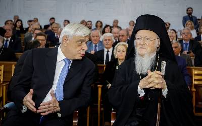 Τηλεφωνικές ευχές Παυλόπουλου σε Βαρθολομαίο