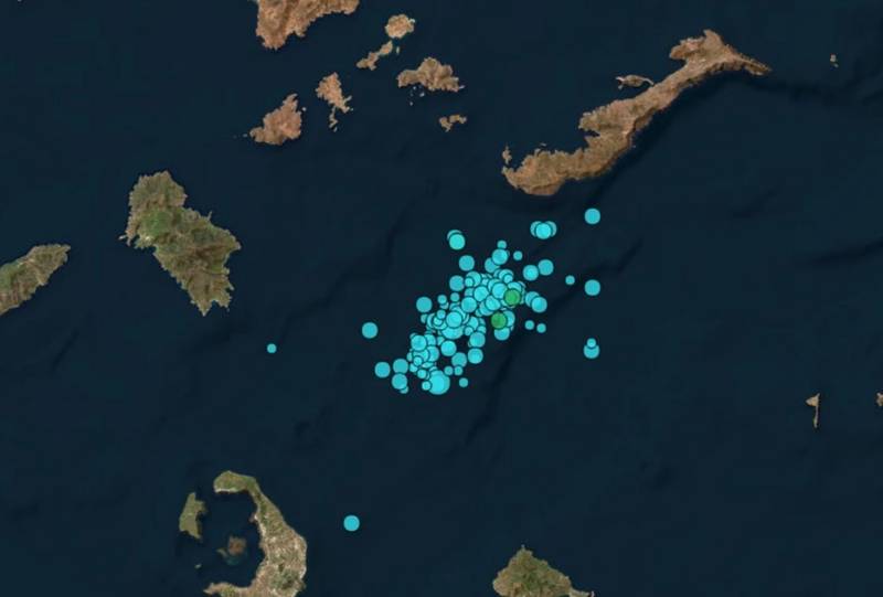 Σαντορίνη: Συνεχίζονται οι σεισμοί στο νησί - Αυριο συνεδριάζει η Επιτροπή Εκτίμησης Σεισμικού Κινδύνου (Βίντεο)