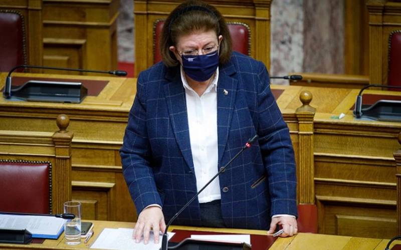 Μενδώνη: Δική μου επιλογή ήταν ο διορισμός του Λιγνάδη ως διευθυντή του Εθνικού Θεάτρου (Βίντεο)