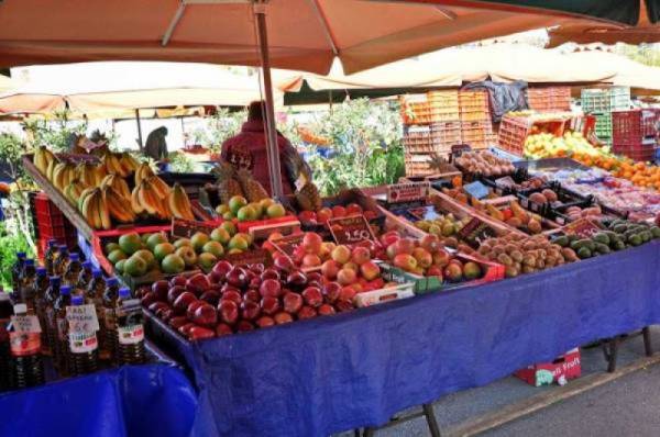 Εκθεση προϊόντων στην Κεντρική Αγορά Καλαμάτας