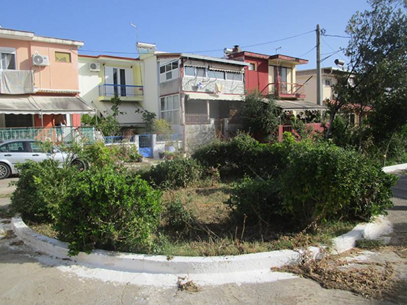 Καλαμάτα: Φροντίδα και ενδιαφέρον για την περιοχή τους ζητούν στην Αγία Τριάδα