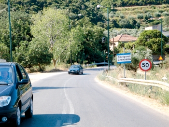 Στο τμήμα μετά το Σουληνάρι: Πάει για κουτσούρεμα ο δρόμος προς την Πύλο