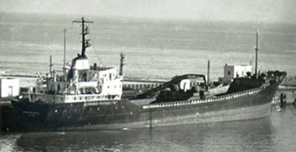 Το τραγικό ναυάγιο του τσιμεντάδικου "Δύστος" στην Κύμη