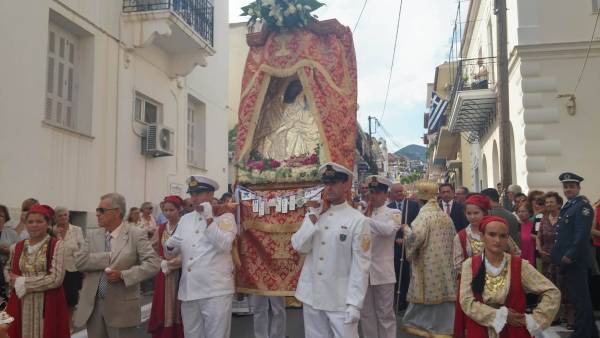Η Πύλος γιορτάζει την πολιούχο της Παναγία Μυρτιδιώτισσα