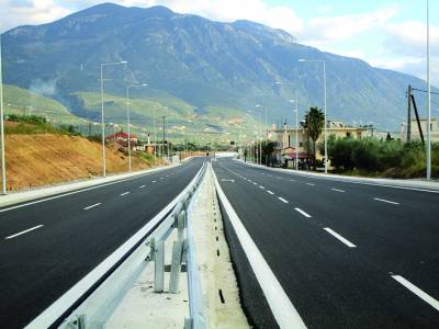 Δεν έρχεται Καλαμάτα ο πρωθυπουργός στην παράδοση του περιφερειακού: Εκλογές και Σαμαράς "φρέναραν" τον Τσίπρα