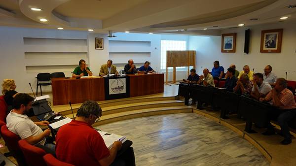 Μεσσήνη: Αναπάντητη η καυστική κριτική Αθανασόπουλου σε Τσώνη