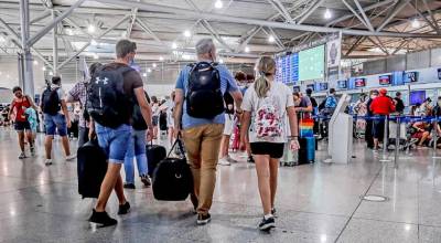 Επιτροπή: Τέλος τα πιστοποιητικά εμβολιασμού και νόσησης από 1η Μαΐου