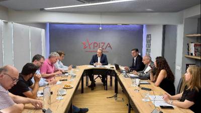 Συνάντηση Φάμελλου με ΟΛΜΕ: «Yποκρισία Μητσοτάκη η άρση της μονιμότητας» (βίντεο)