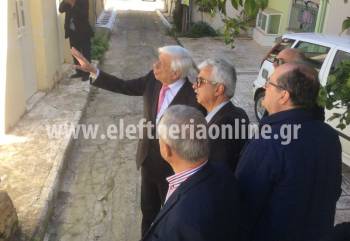 O Πρ. Παυλόπουλος στην παλιά του γειτονιά στην Καλαμάτα