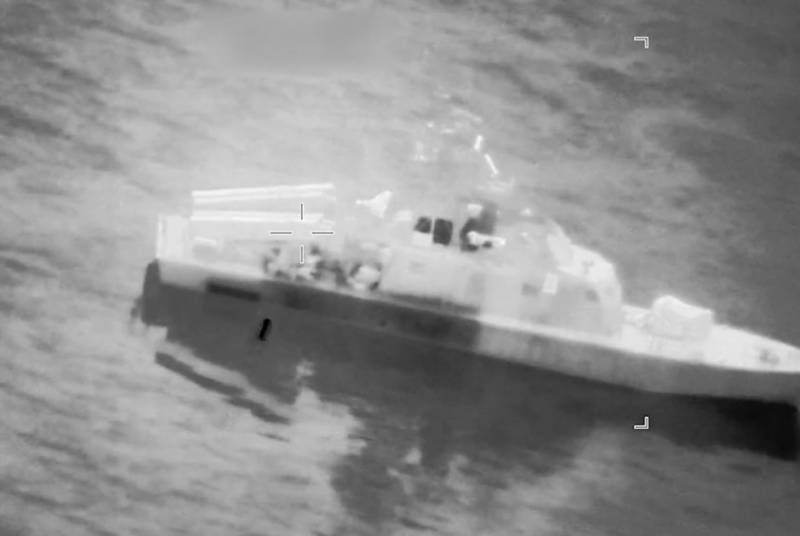 Οι ΗΠΑ κατέστρεψαν 16 ιρανικά σκάφη ναρκοθέτησης κοντά στα Στενά του Ορμούζ (βίντεο)