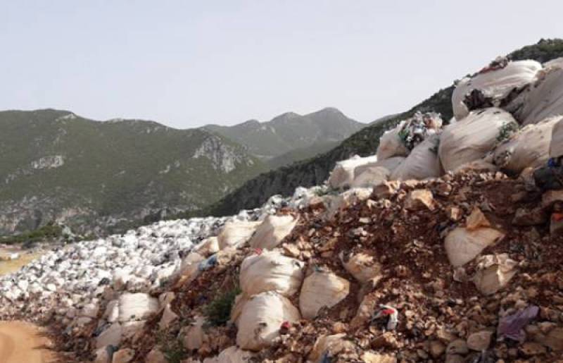 Καλαμάτα: Συζήτηση για τη Μαραθόλακκα ζητούν Μάκαρης και Αντωνόπουλος