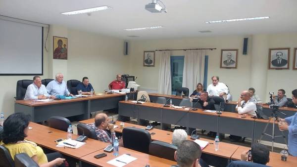Κριτική Κυριακουλόπουλου για την έλλειψη απαρτίας στο Δημοτικό Συμβούλιο Τριφυλίας