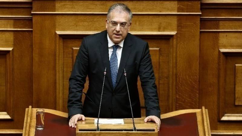 Θεοδωρικάκος: Δεν θα γίνουν αποδεκτές αυξήσεις 15% στα διά βίου ασφαλιστήρια υγείας