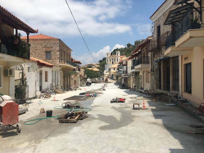 Στην τελική ευθεία οι εργασίες ανάπλασης στην Άνω Πόλη Κυπαρισσίας