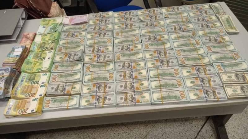 Συνελήφθη στο «Ελ. Βενιζέλος» Αιγύπτιος με 850.000 ευρώ!