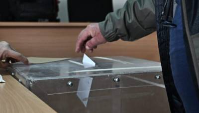 Δημοσκόπηση MRB: Σταθερό προβάδισμα ΝΔ από ΠΑΣΟΚ - Κατακραυγή για τον πόλεμο (Βίντεο)