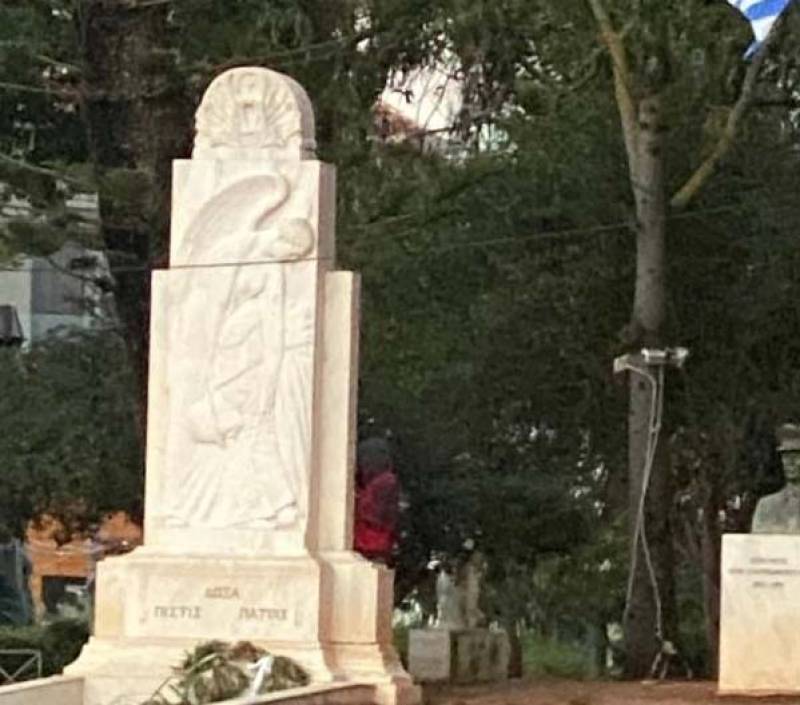 Ανασφάλεια βλέπει στα Φιλιατρά ο Λεβεντάκης λόγω της παρουσίας μεταναστών εργατών!