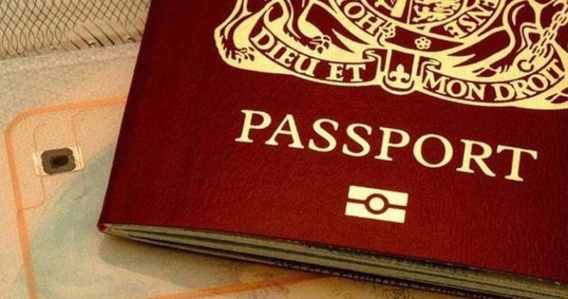 4 συλλήψεις για πλαστά έγγραφα στο Αεροδρόμιο Καλαμάτας