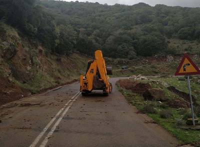 Αποκαταστάθηκαν τα προβλήματα στο δρόμο Καρυές - Αυλώνα
