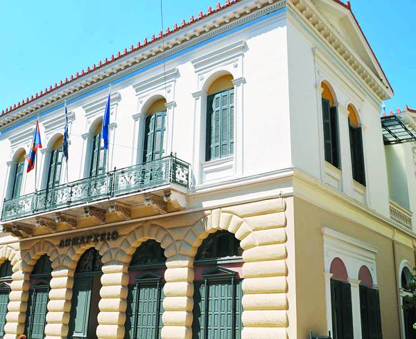 Τα ονόματα των 47 οχταμηνιτών, που προσλαμβάνονται στο Δήμο Καλαμάτας