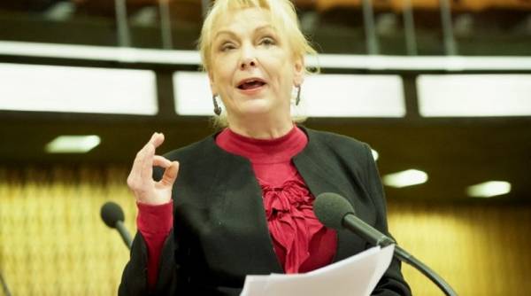 Πιπιλή: Αν ήμουν ο Σαμαράς θα είχα απολύσει όλους όσους έκαναν αυτή την κακορίζικη καμπάνια