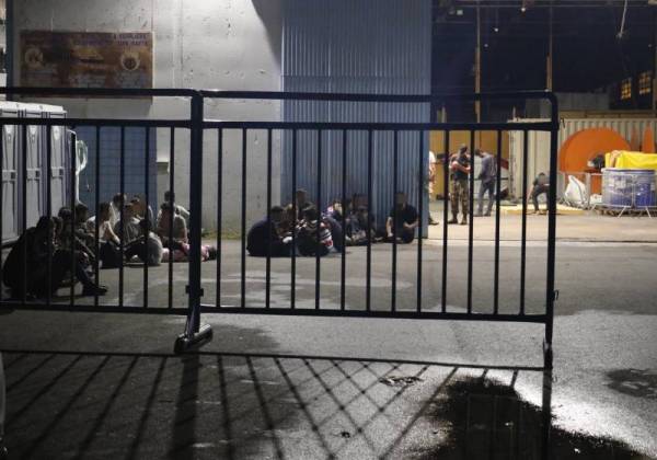 Καλαμάτα: Προφυλακίστηκαν 2 Ρώσοι για τη μεταφορά μεταναστών