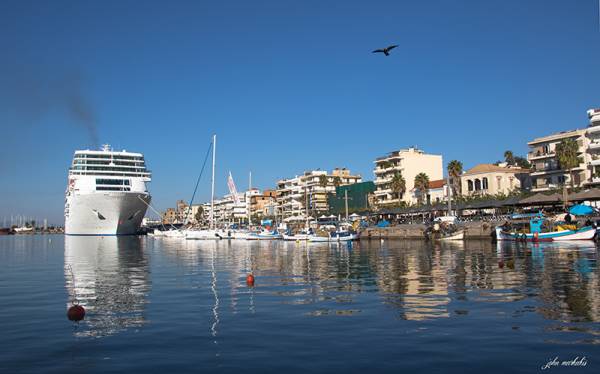 Εργα χωρίς ταυτότητα στην Καλαμάτα