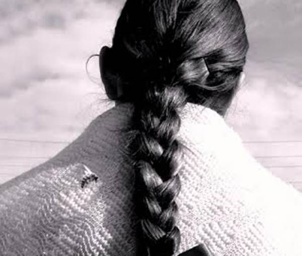 Παρουσίαση βιβλίου της Χαράς Νικολακοπούλου: "Μέλισσες ιέρειες - δύο νουβέλες"