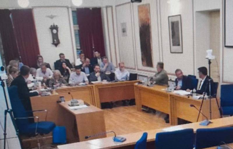 Σε δύο δόσεις το χθεσινό Δημοτικό Συμβούλιο Καλαμάτας