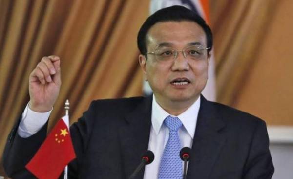 Το Πεκίνο "θα προτιμούσε να δει την Ελλάδα να παραμένει στην ευρωζώνη"