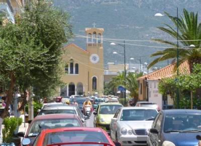 Η ένταξη της παραλίας στον οικονομικό ιστό