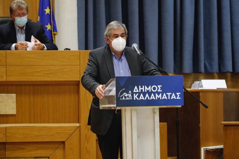 Καλαμάτα: Η ομιλία του Θανάση Πετράκου για τον Μίκη Θεοδωράκη (βίντεο)