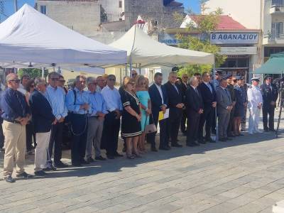 Καλαμάτα: Συγκίνηση και μηνύματα στο μνημόσυνο για τους πεσόντες στην Κύπρο