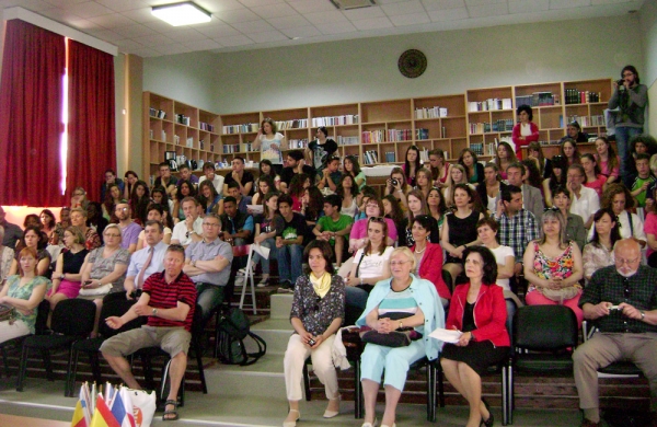 Ευρωπαίοι μαθητές και καθηγητές στην Κυπαρισσία στο πλαίσιο του προγράμματος "Comenius"