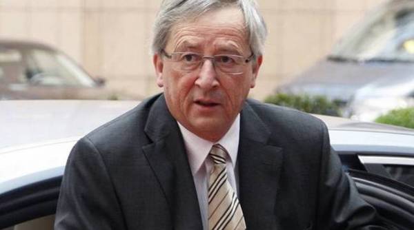 Γιούνκερ: Μετά από τόσα χρόνια διαπραγματεύσεων με την Ελλάδα θα έπρεπε να μιλάω ελληνικά