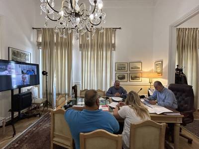 Νίκας με Λιβάνιο για ανάπλαση παραλιακού μετώπου Μαντίνεια – Κιτριές