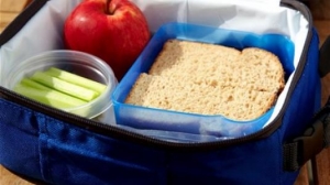 Δωρεάν κολατσιό στα δημοτικά σχολεία από τον Φεβρουάριο