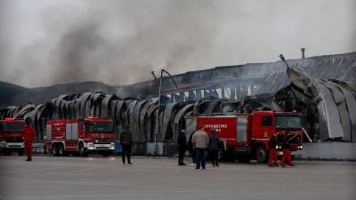 Στην Εισαγγελέα Τρικάλων σήμερα οι τρεις συλληφθέντες για τη φονική έκρηξη στο εργοστάσιο Βιολάντα (βίντεο)