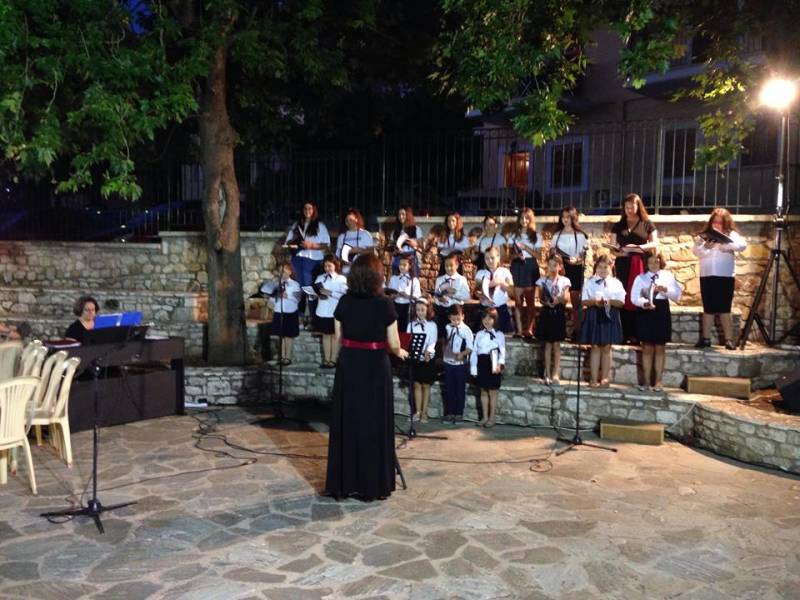 Κυπαρισσία: Χειροκροτήθηκαν "Οι Αρκαδιανοί"