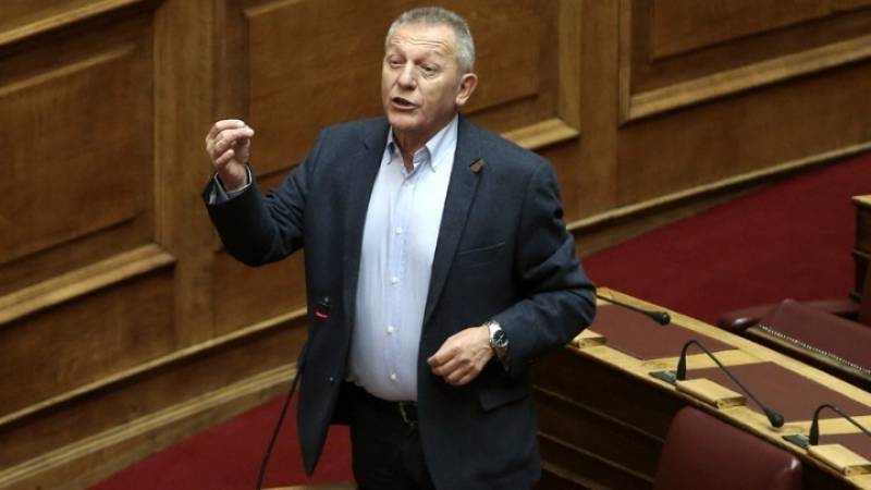 Θανάσης Παφίλης: Ανύπαρκτα τα διλήμματα που θέτουν ΝΔ, ΣΥΡΙΖΑ και ΚΙΝΑΛ