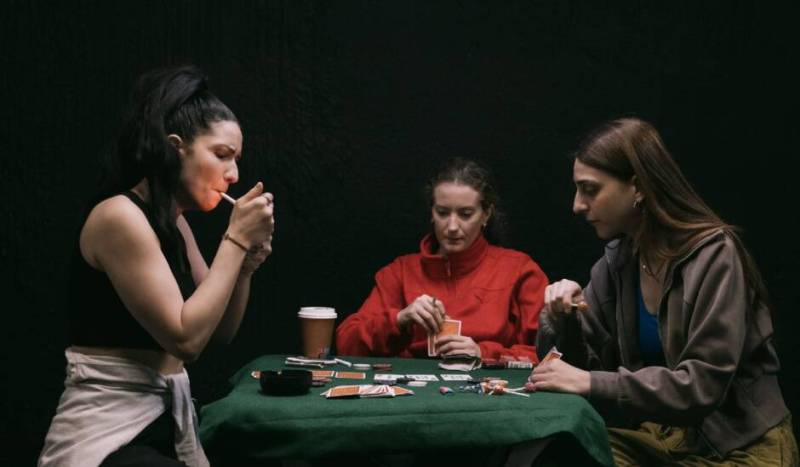 Toxicity, σε σκηνοθεσία Γιώργου Νικολόπουλου για 2η χρονιά στον Τεχνοχώρο Φάμπρικα