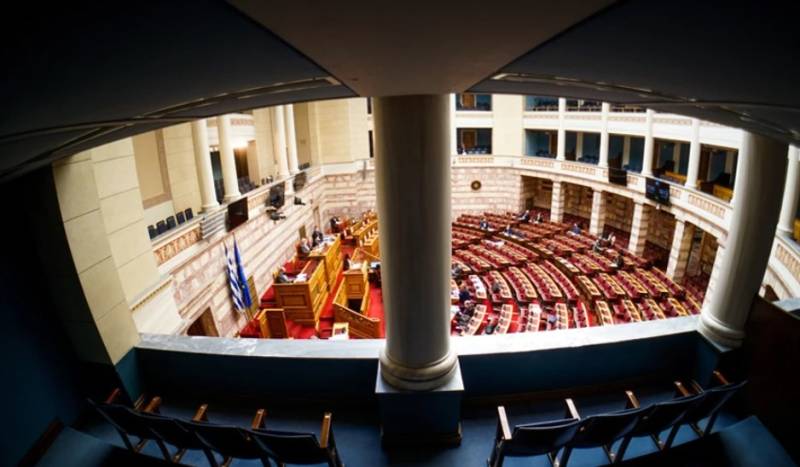 Στη Βουλή ρύθμιση που διευκολύνει την απονοµή πλήρους εθνικής σύνταξης για τους οµογενείς