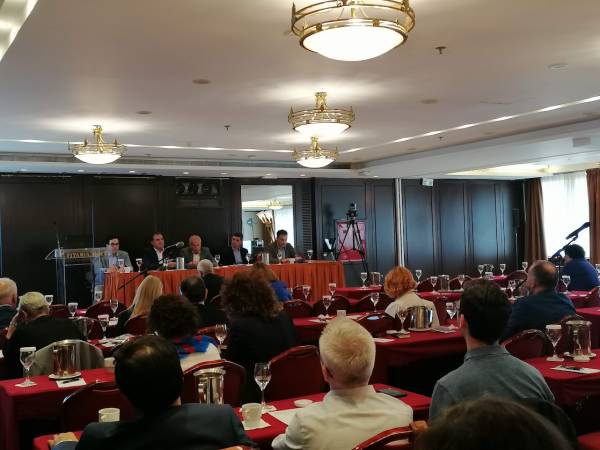 Πρόταση ανάδειξης του παράκτιου μετώπου από την Παγκόσμια Τράπεζα για την Καλαμάτα