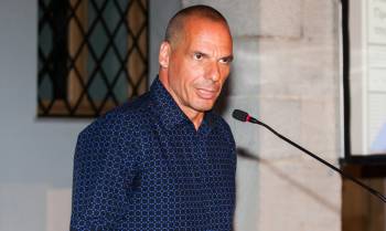 Βαρουφάκης στην Guardian: "Η Γερμανία επιθυμεί ένα Grexit για να εκφοβίσει τη Γαλλία"