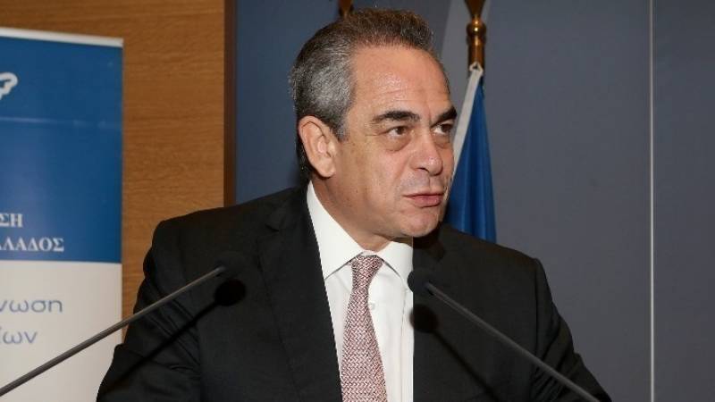 Κωνσταντίνος Μίχαλος: Ευεργετικό μέτρο η αύξηση του κατώτατου μισθού