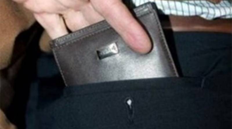 Μεσσήνη: Τσιγγάνα άρπαξε 350 ευρώ με τη μέθοδο της... απασχόλησης