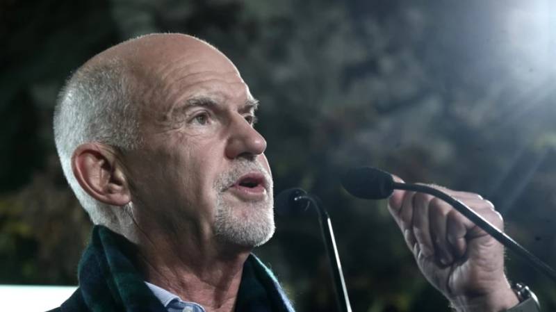 Γιώργος Παπανδρέου: Έλαβε εξιτήριο μετά την τοποθέτηση βηματοδότη